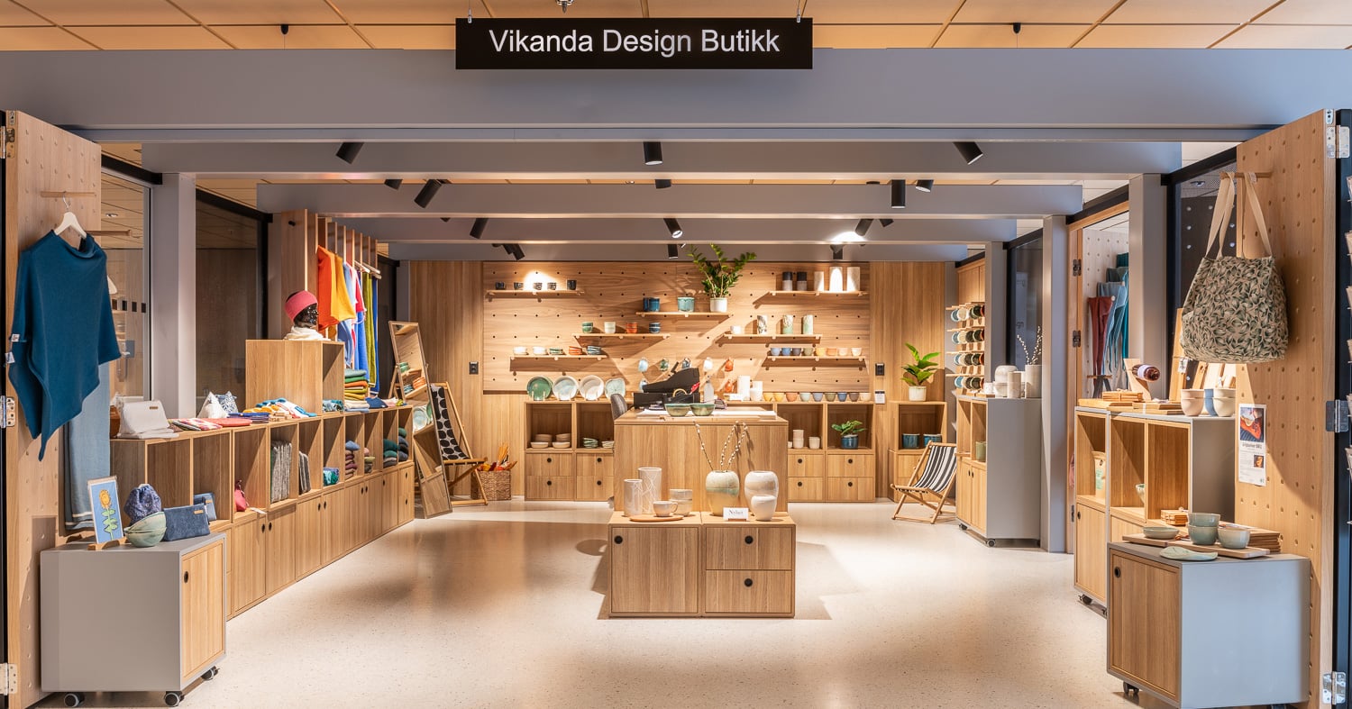 Vikanda design butikk i kommunegården i Bærum.